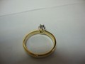 Помолвочное кольцо с бриллиантом на заказ из желтого золота на заказ